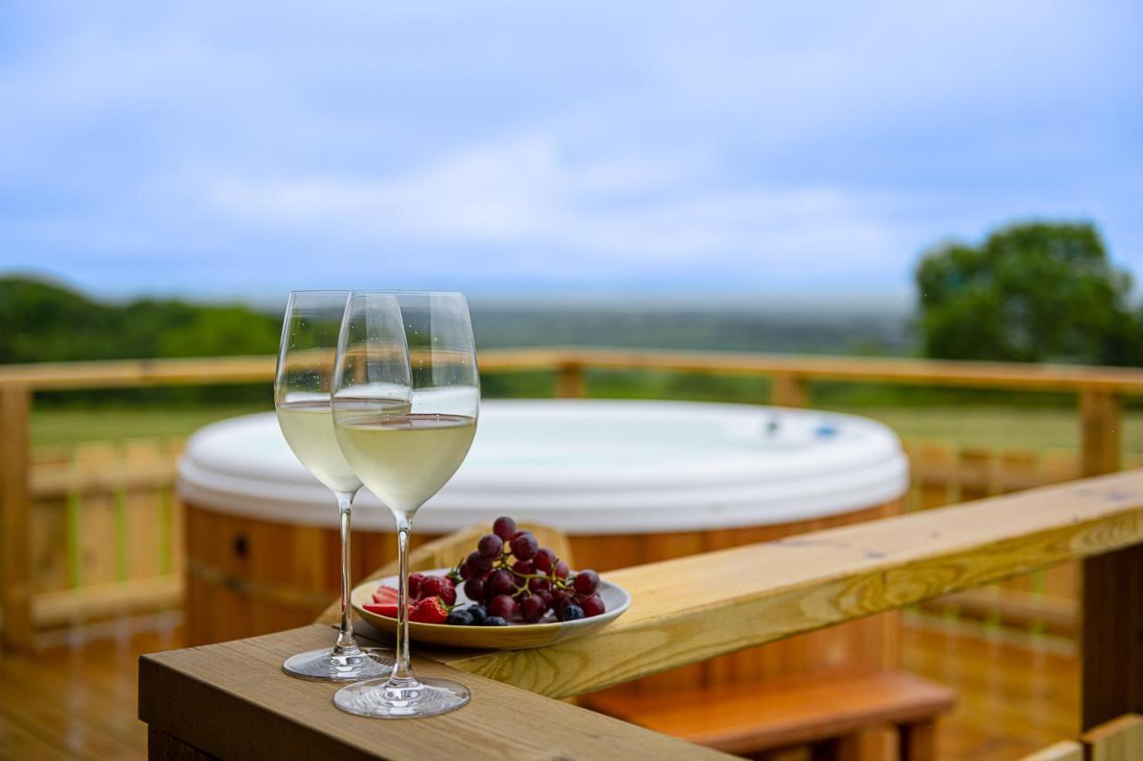 Luxury Log Cabin With A Hot Tub Stone  Dış mekan fotoğraf